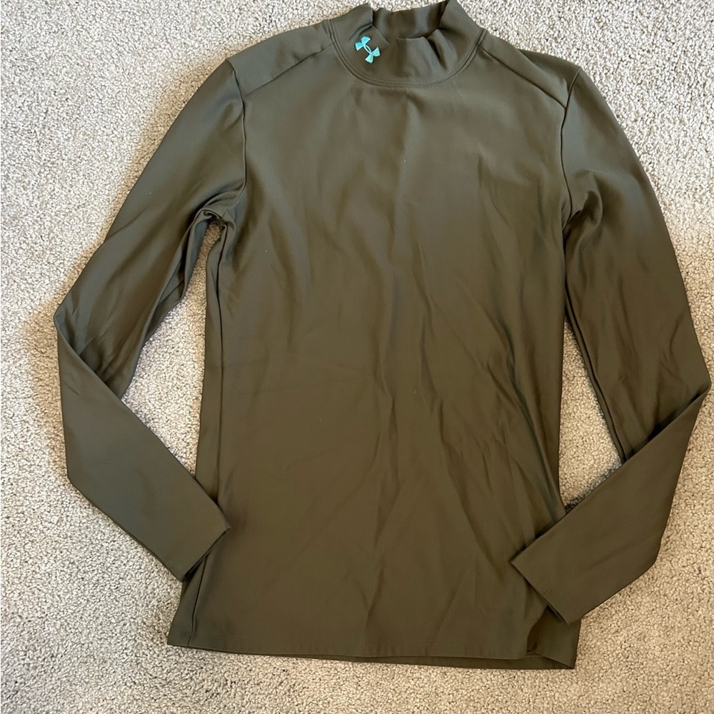 Under Armour Women's Green Long Sleeve Tee